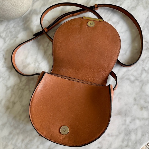 Cuyana | mini saddle brown leather crossbody bag - Picture 2 of 6